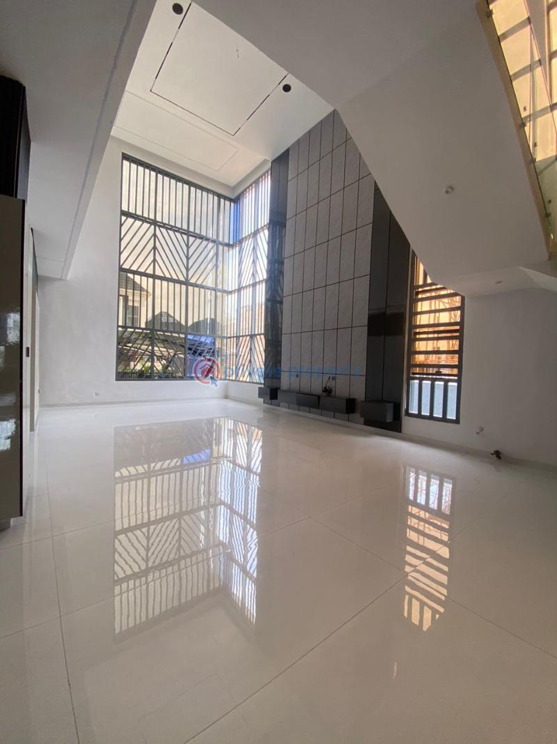 5 bedroom Detached Duplex For Sale Lekki County Estate Lekki Phase 2 Lagos - 8