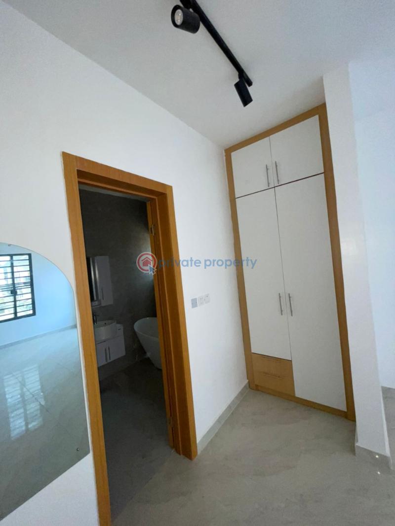5 bedroom Detached Duplex For Rent Westend Estate Ikota Lekki Lagos - 13