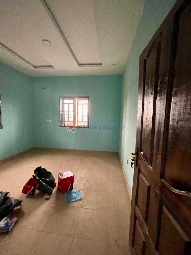 House For Rent Located At Akala Way Akobo. Directly Opposite Metro. Ibadan Oyo - 8