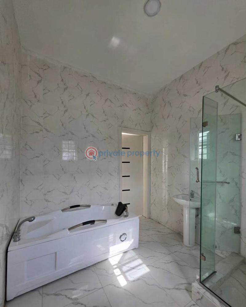 4 bedroom Semi detached Duplex For Sale Orchid Raod Lekki Phase 2 Lagos - 3