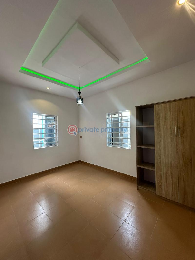 House For Sale Success Estate, Akuru Elebu, Ibadan. Ibadan Oyo - 13