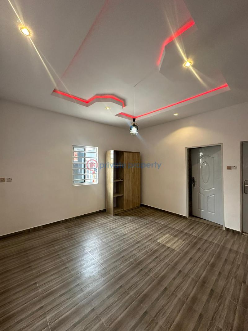 House For Sale Success Estate, Akuru Elebu, Ibadan. Ibadan Oyo - 10