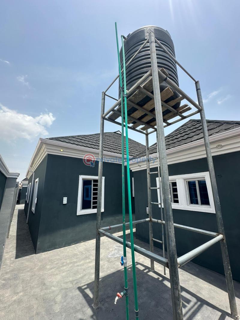 House For Sale Success Estate, Akuru Elebu, Ibadan. Ibadan Oyo - 7
