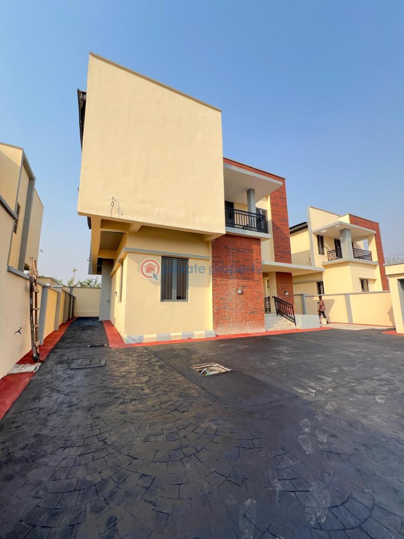 3 bedroom Duplex For Sale Plantation Estate, Queen School Road, Apata/ Oluyole Ibadan Oyo - 4