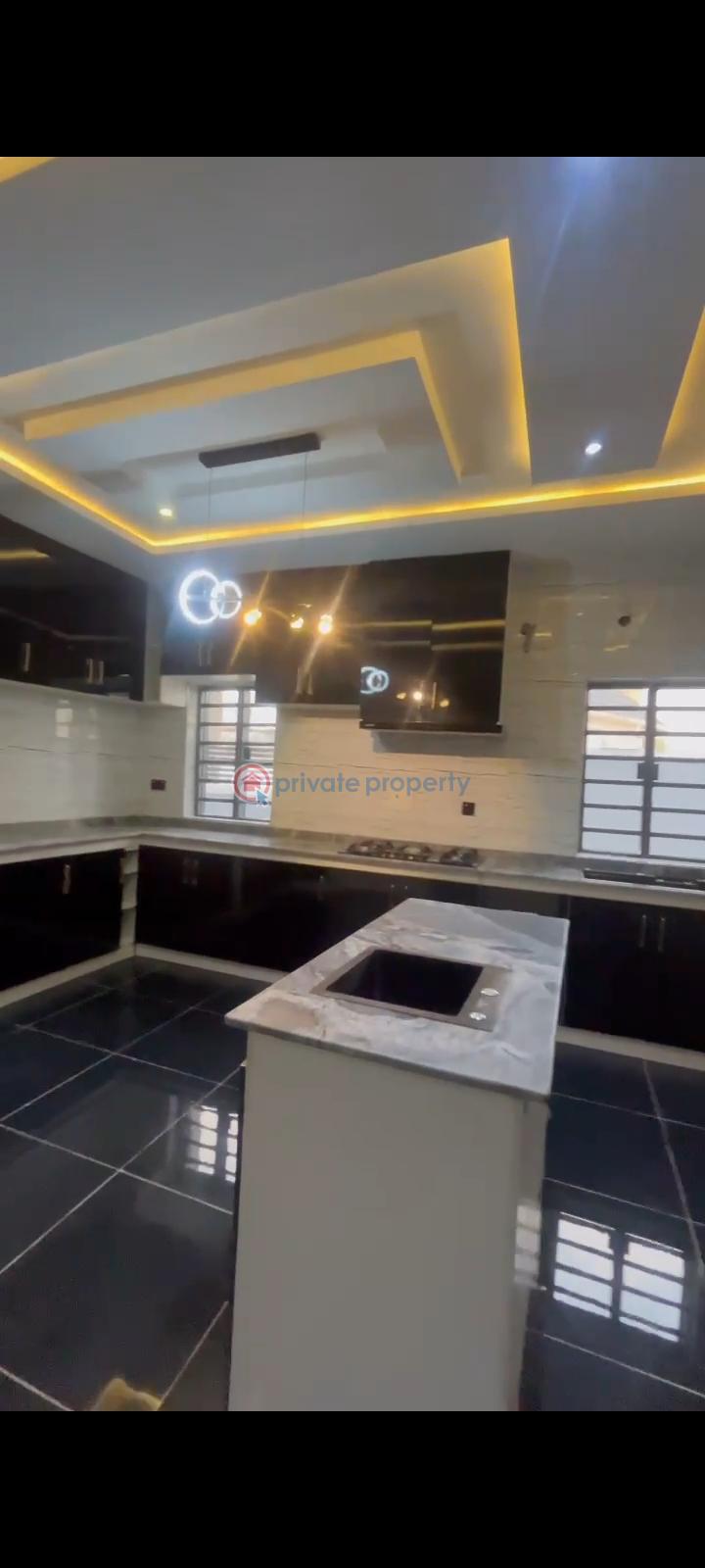 4 bedroom Detached Duplex For Sale Akoto Estate Elebu Ibadan Oyo - 8