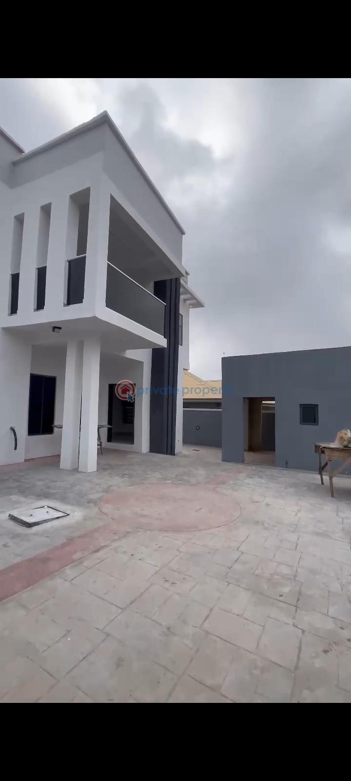 4 bedroom Detached Duplex For Sale Akoto Estate Elebu Ibadan Oyo - 1