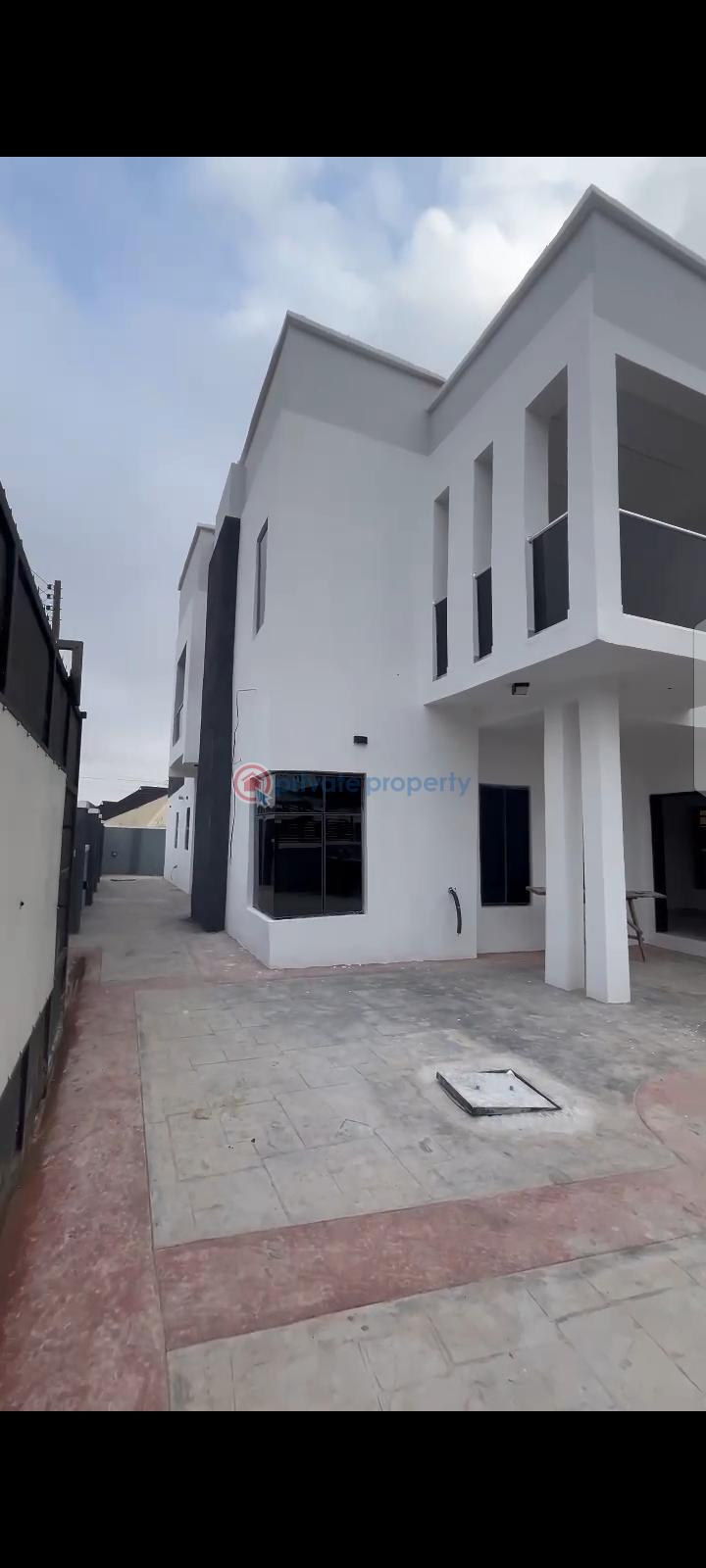 4 bedroom Detached Duplex For Sale Akoto Estate Elebu Ibadan Oyo - 2