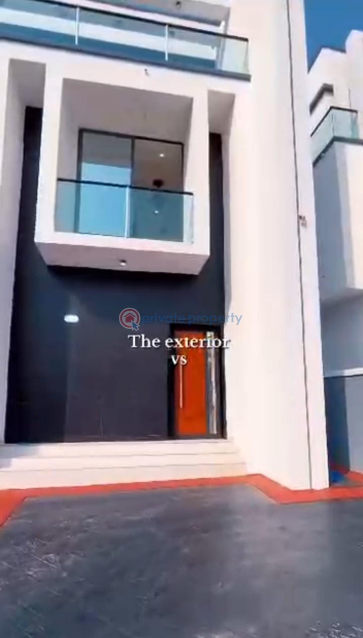 Detached Duplex For Sale Diamond Estate, Command Ayobo Ipaja Lagos - 1