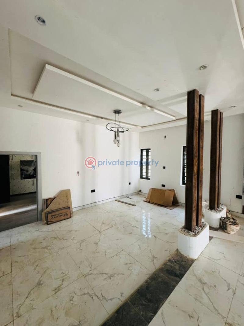 House For Sale Location: Carlton Gate Estate, Akobo, Ibadan Akobo Ibadan Oyo - 0
