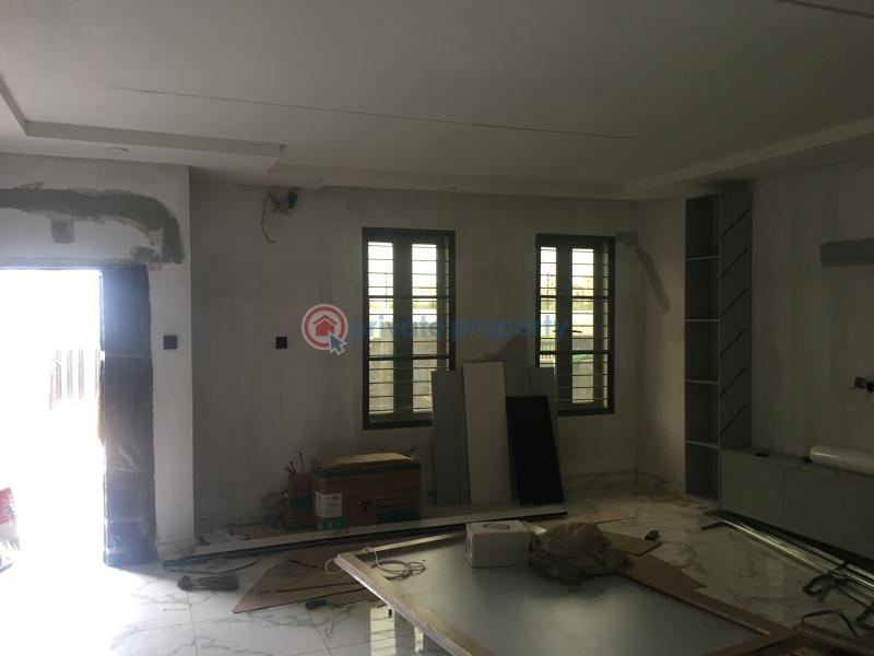 2 bedroom Semi detached Duplex For Sale Mende Maryland Lagos - 3