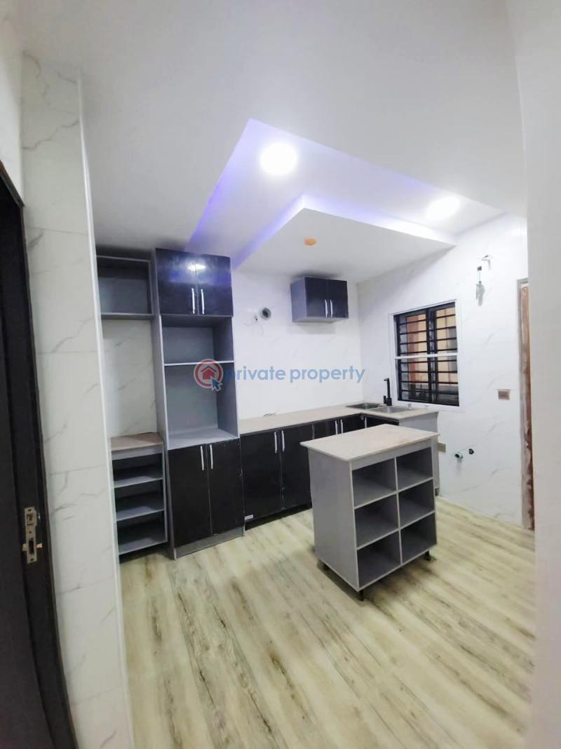 2 bedroom Flat & Apartment For Rent Lekki Phase 1 Lagos - 4