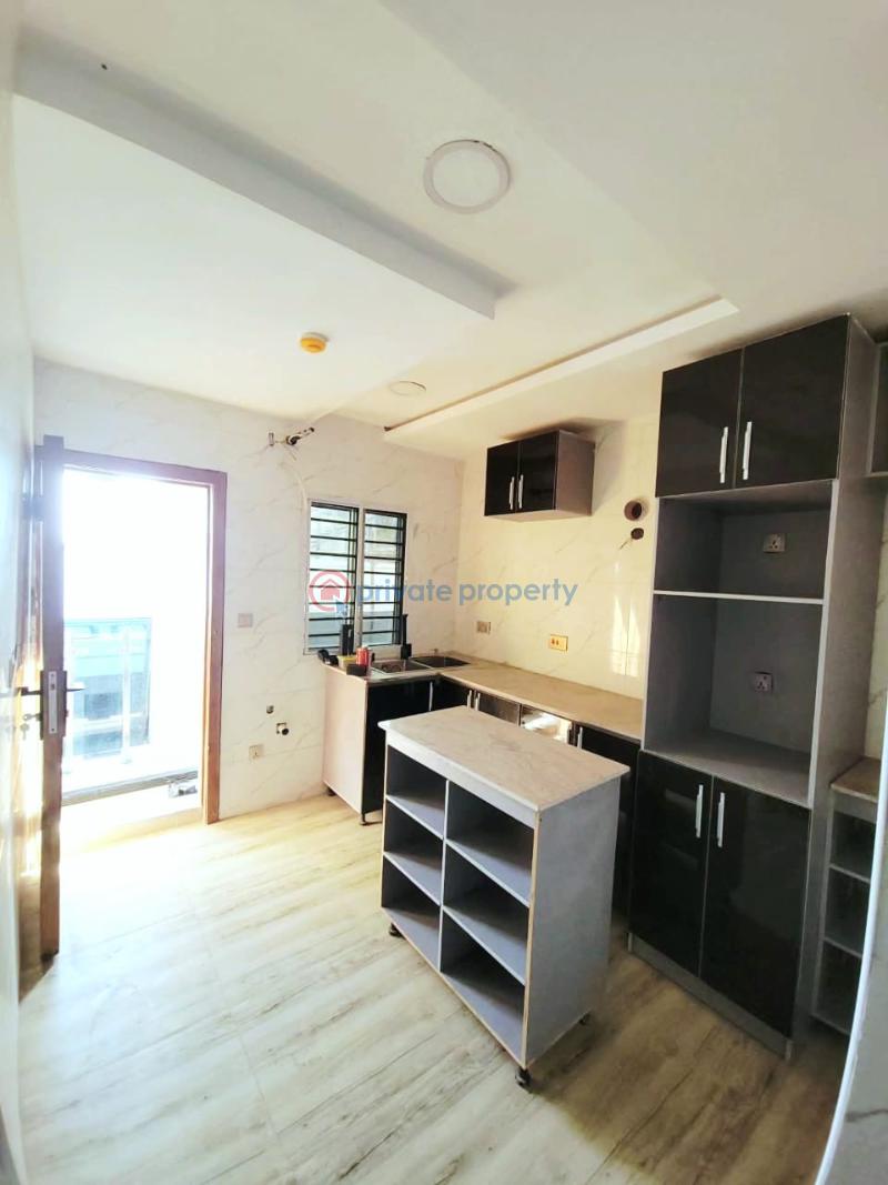 2 bedroom Flat & Apartment For Rent Lekki Phase 1 Lagos - 3