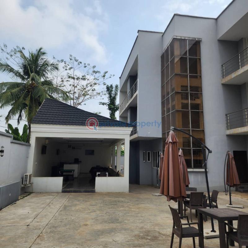 Hostel For Sale Idishin Area, Jericho Ibadan Oyo - 12