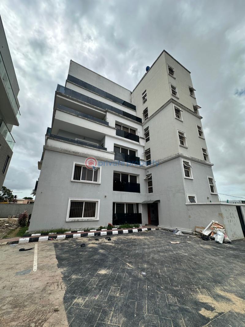 3 bedroom Shared Apartment For Rent Ikoyi Lagos - 1