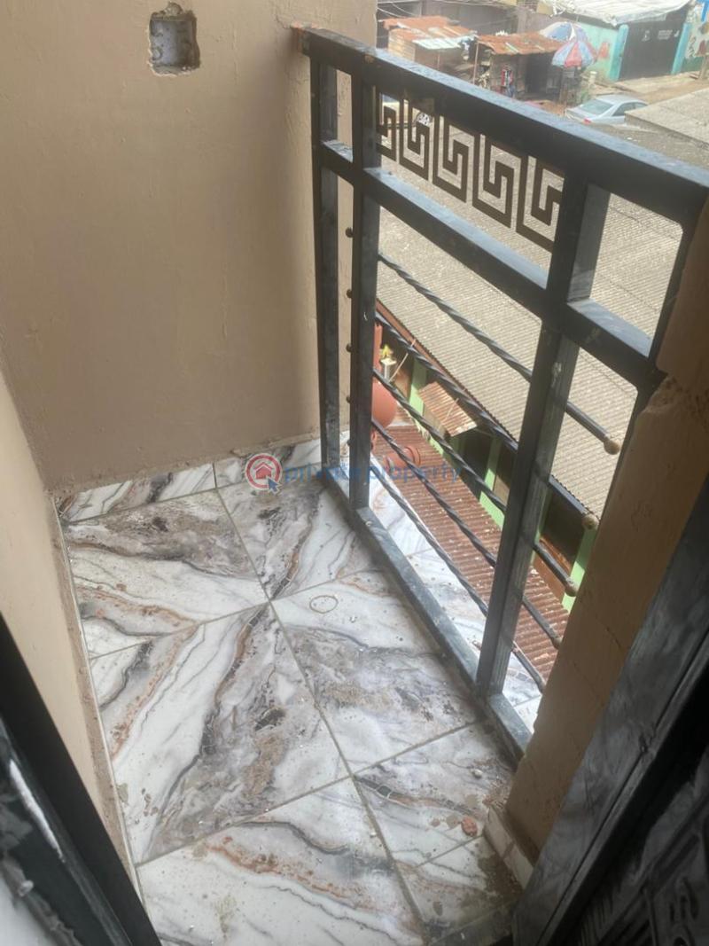 1 bedroom Mini Flat For Rent Gbagada Lagos - 2
