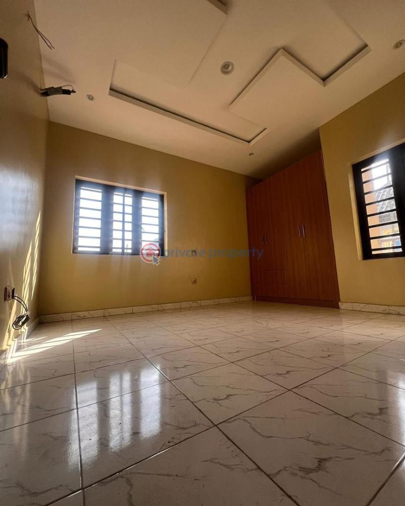 Newly built lovely 2bedroom apartment in a secure estate - 5 2 bedroom Flat & Apartment For Sale Alimosho, Ipaja, Lagos Alimosho Lagos - 5