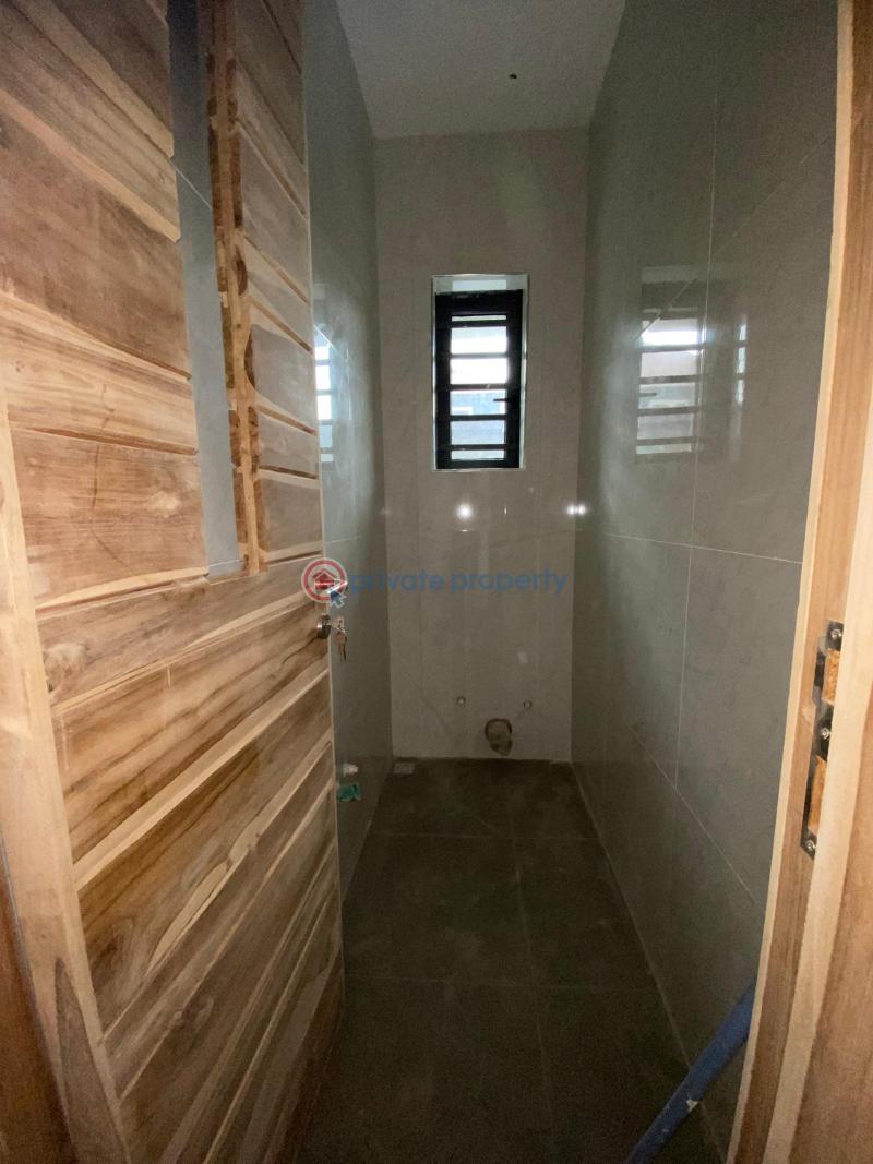 House For Rent Bobby Olofa, Oke'badan Estate, Akala, Akobo With State Of The Arts Facilities. Akobo Ibadan Oyo - 3