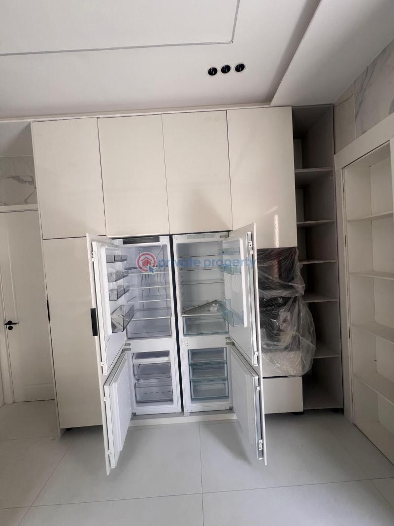 5 bedroom Detached Duplex For Sale Chevron Drive Lekki Lagos - 5