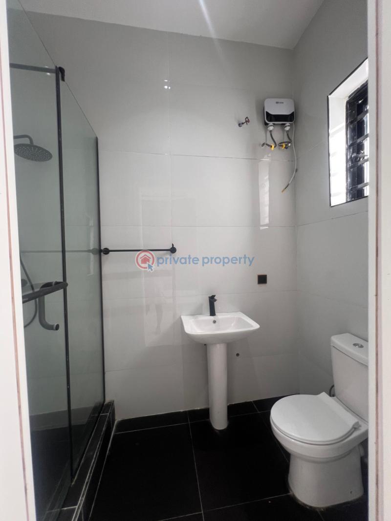 Newly built luxurious 5 bedroom fully detached duplex with bq - 14 5 bedroom Detached Duplex For Sale Harris Drive Lekki Lagos - 14