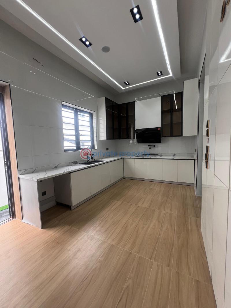 Newly built luxurious 5 bedroom fully detached duplex with bq - 3 5 bedroom Detached Duplex For Sale Harris Drive Lekki Lagos - 3