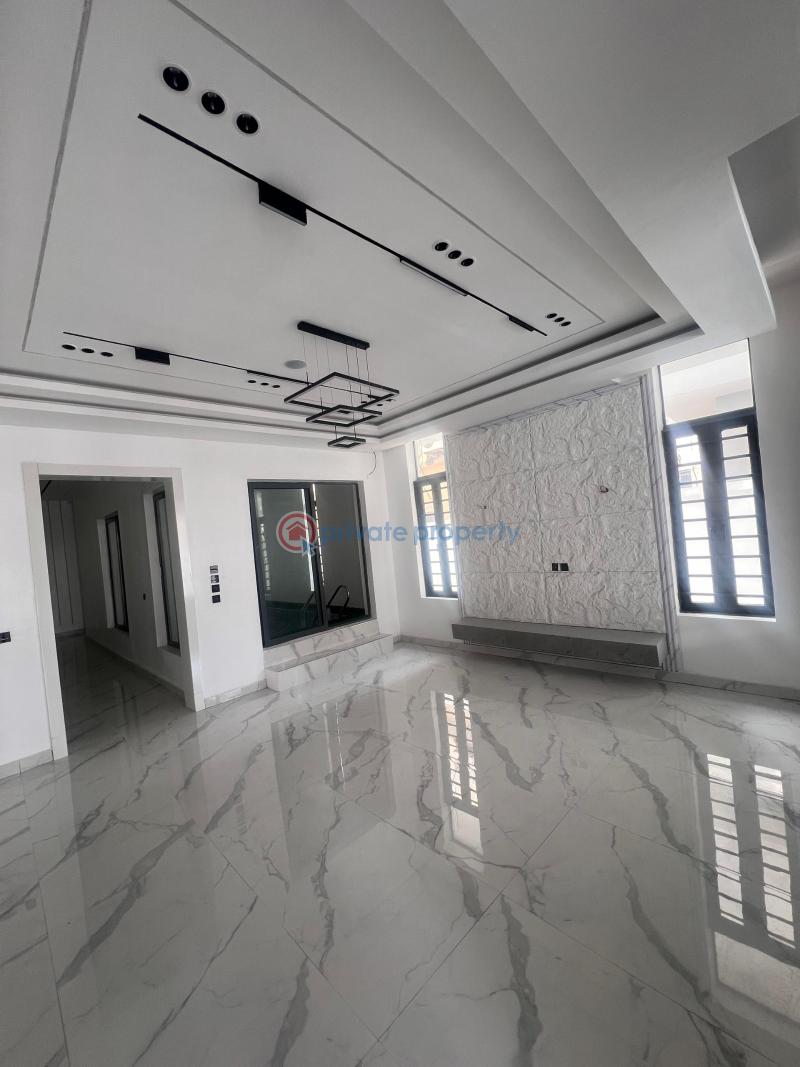 5 bedroom Detached Duplex For Sale Chevron Drive Lekki Lagos - 2
