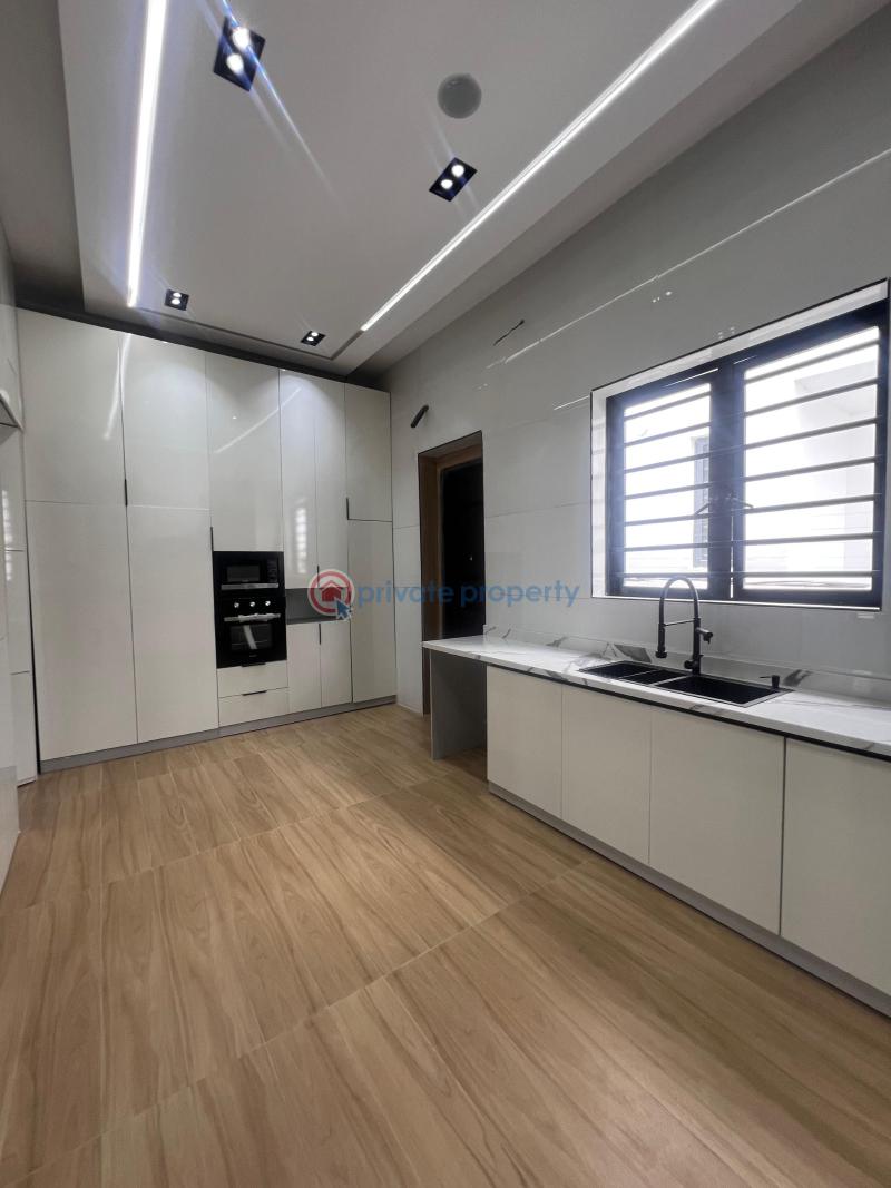 Newly built luxurious 5 bedroom fully detached duplex with bq - 4 5 bedroom Detached Duplex For Sale Harris Drive Lekki Lagos - 4