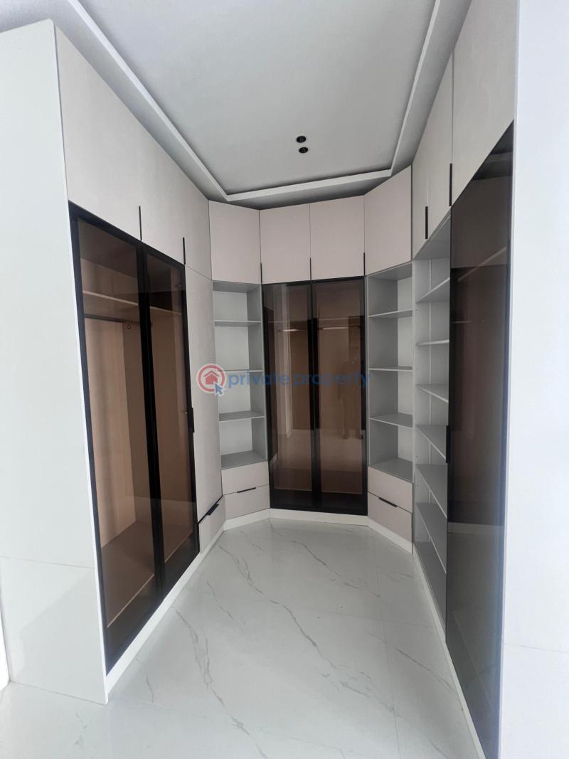 5 bedroom Detached Duplex For Sale Chevron Drive Lekki Lagos - 13