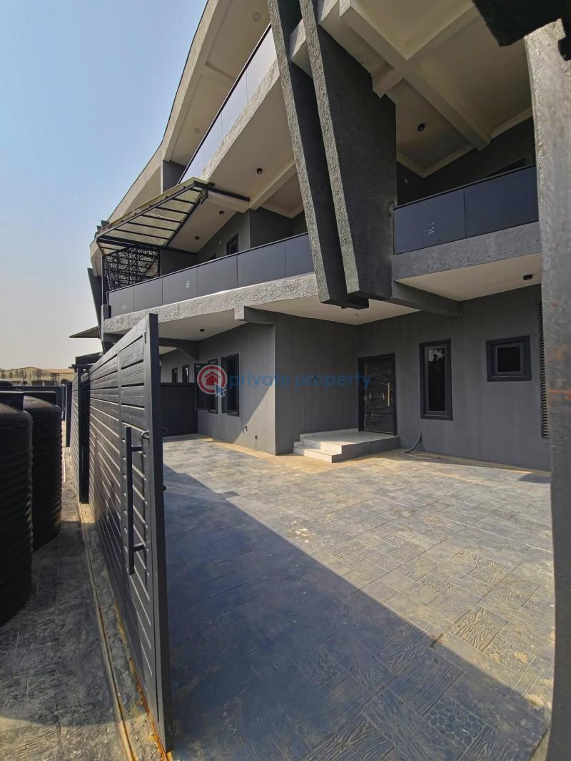 5 bedroom Terrace For Sale Serene Estate Mende Maryland Lagos - 10
