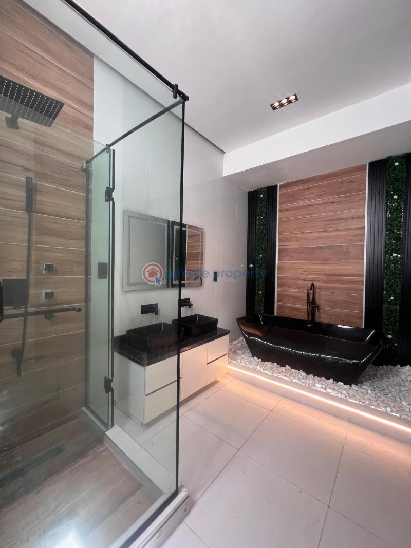 6 bedroom Detached Duplex For Sale Chevron Drive Lekki Lagos - 21