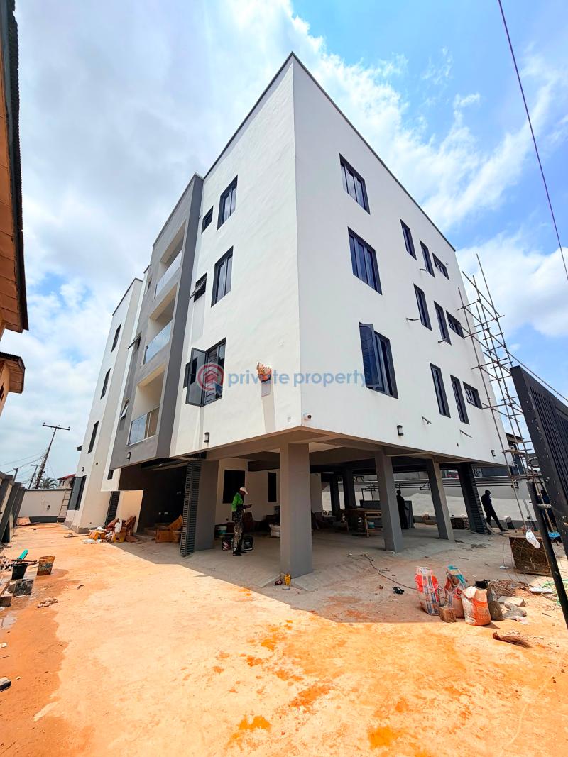 3 bedroom Block Of Flats For Sale Maryland Lagos - 2