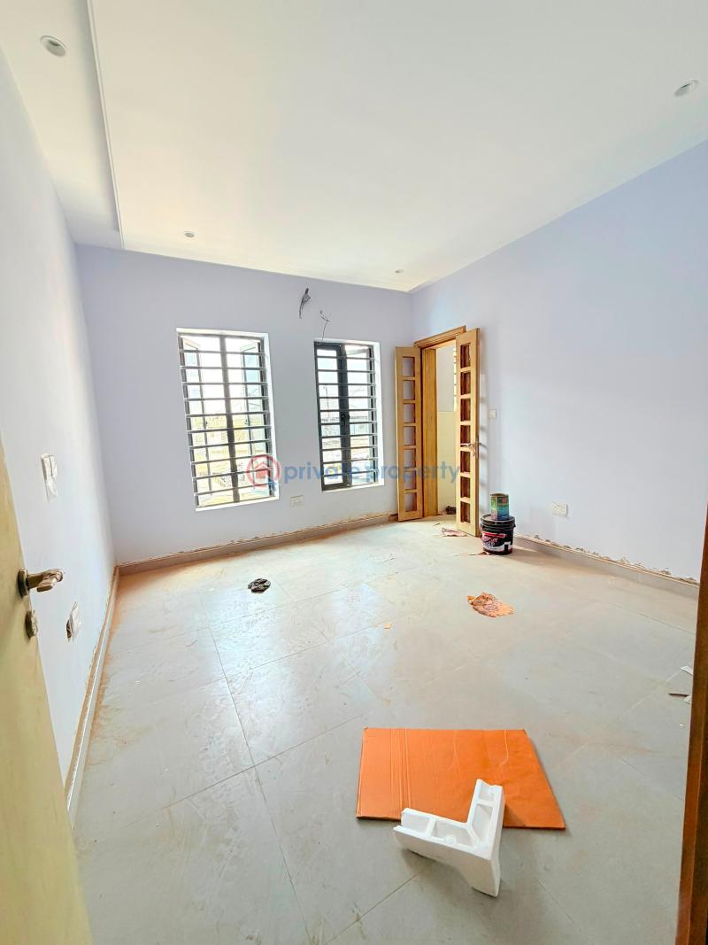 3 bedroom Block Of Flats For Sale Maryland Lagos - 4