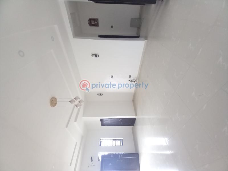 2 bedroom Block Of Flats For Sale Ologolo Lekki Lagos - 8