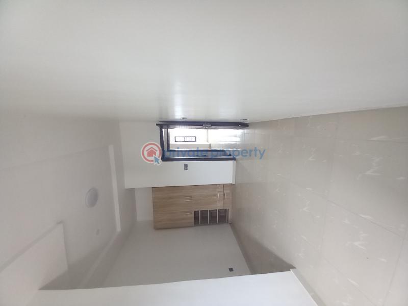 2 bedroom Block Of Flats For Sale Ologolo Lekki Lagos - 2