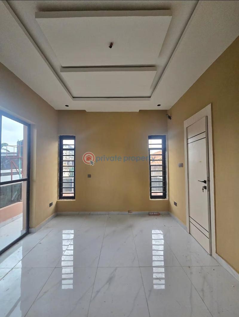 3 bedroom Block Of Flats For Sale Maryland Ikeja Lagos - 4