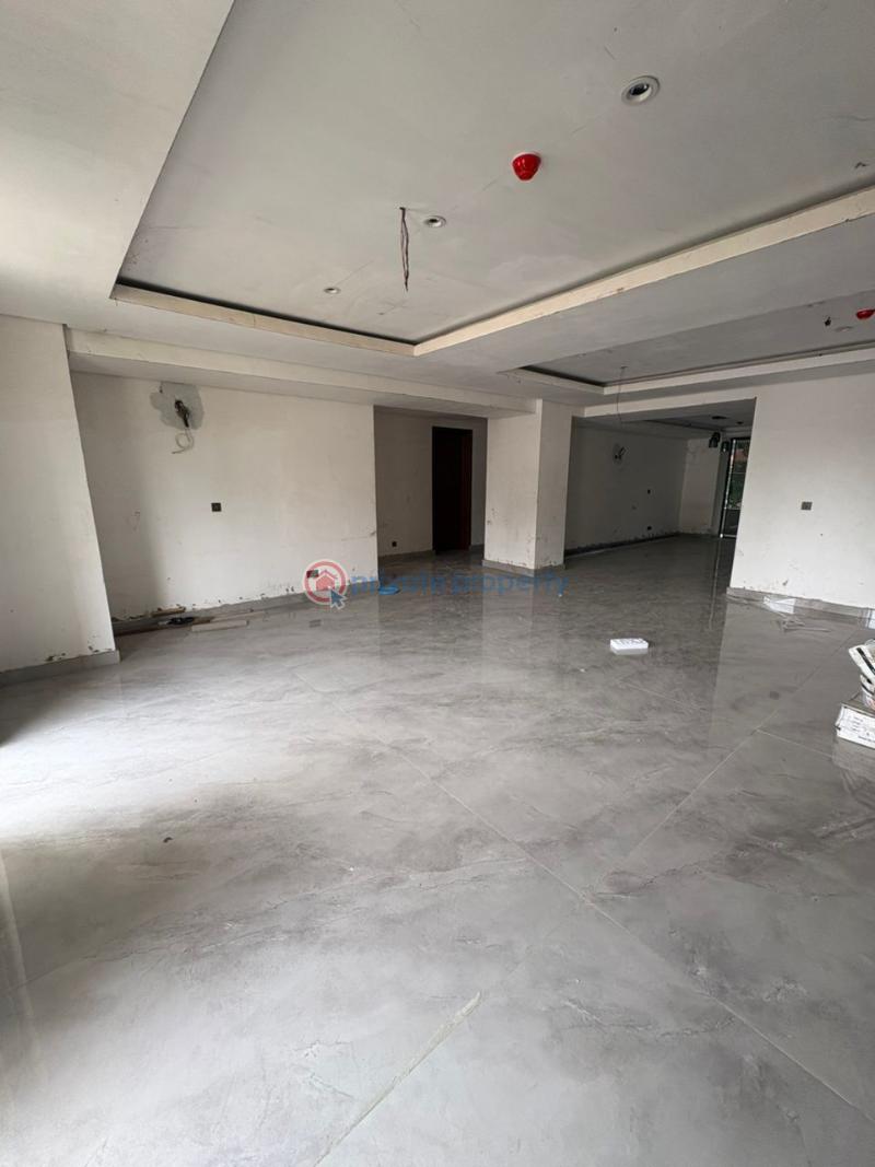 3 bedroom Shared Apartment For Sale Ikoyi Lagos - 1