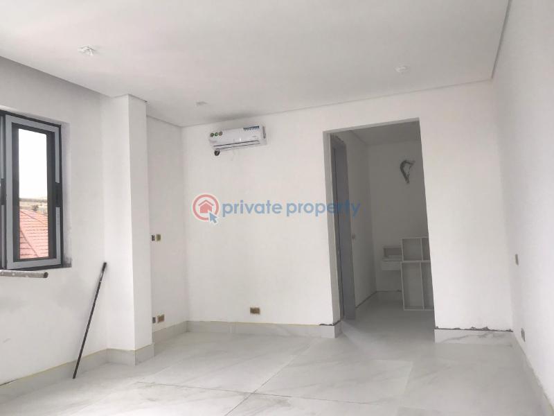 Newly built, luxury 3 bedroom penthouse (elevator access) with panorama terrace view - 2 3 bedroom Shared Apartment For Rent Old Ikoyi Lagos - 2