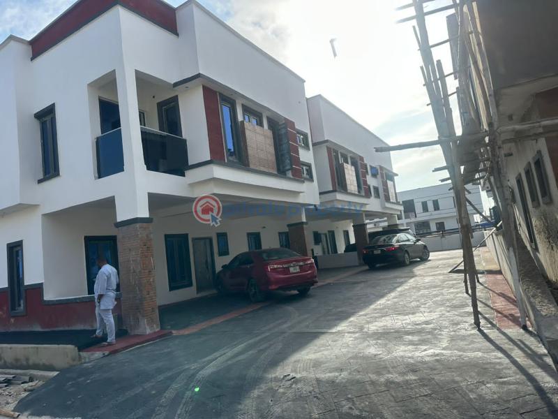 4 bedroom Terrace For Sale Ocean Bay Estate, Orchid Road. Lekki Lagos - 1