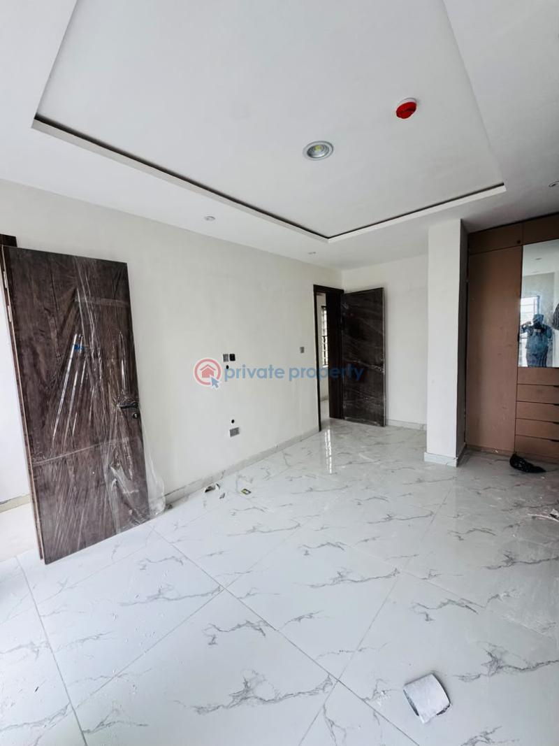 4 bedroom Terrace For Sale Maryland Ikeja Lagos - 11
