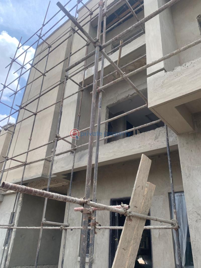 4 bedroom Semi detached Duplex For Sale Ogudu GRA Lagos - 4