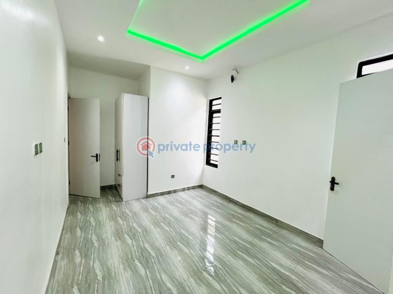 5 bedroom Duplex For Sale Ocean Breeze Ologolo Lekki Lagos - 4