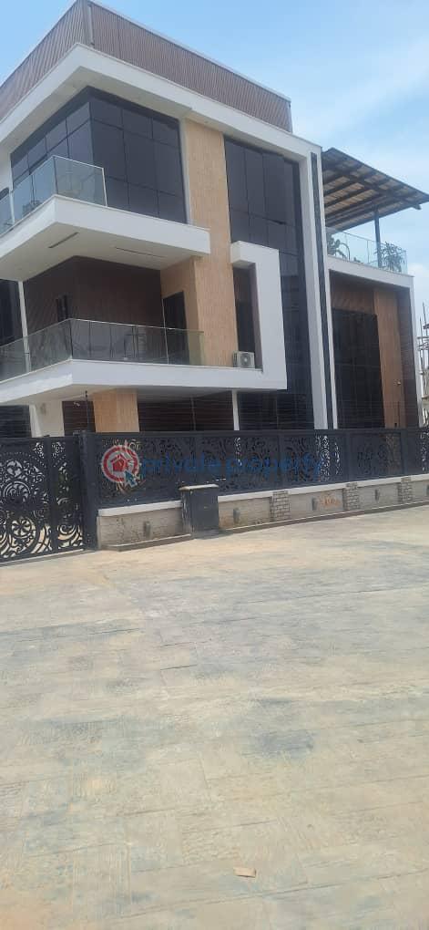 5 bedroom Duplex For Sale Guzape Abuja Phase 1  - 0