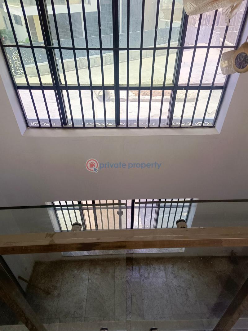 Newly built luxury 5 bedroom duplex - 32 5 bedroom Duplex For Sale Guzape Abuja Phase 1  - 32