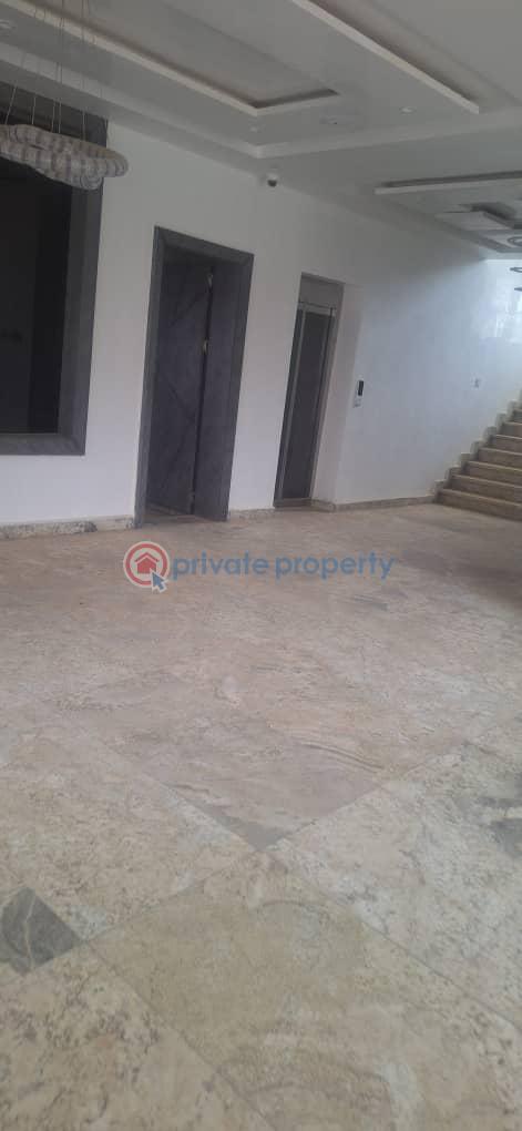 Newly built luxury 5 bedroom duplex - 18 5 bedroom Duplex For Sale Guzape Abuja Phase 1  - 18