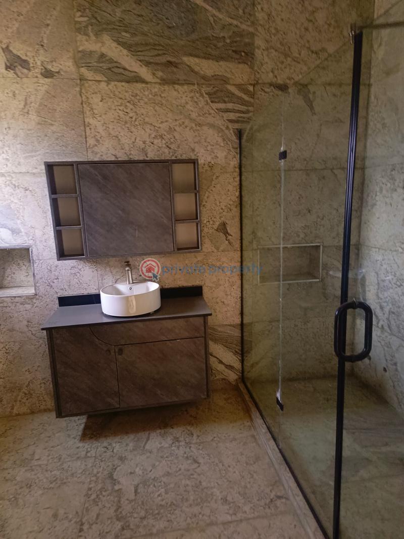 Newly built luxury 5 bedroom duplex - 31 5 bedroom Duplex For Sale Guzape Abuja Phase 1  - 31