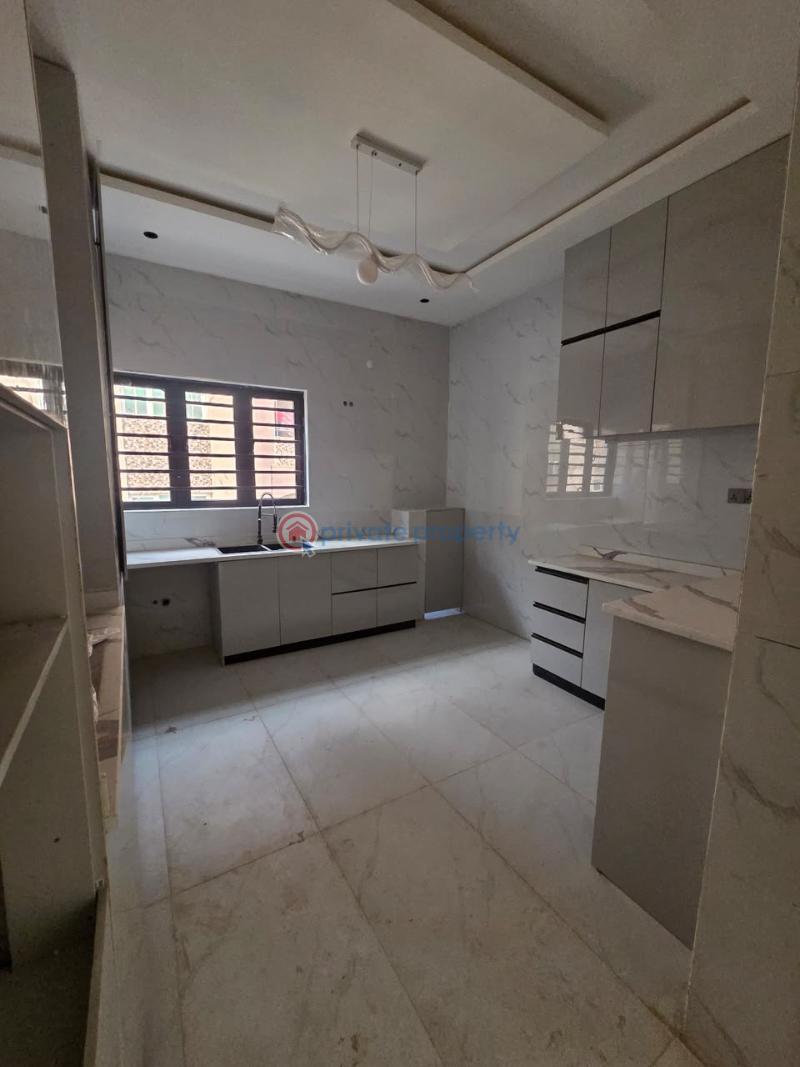 5 bedroom Duplex For Sale Omole Phase 1 Ojodu Lagos - 1