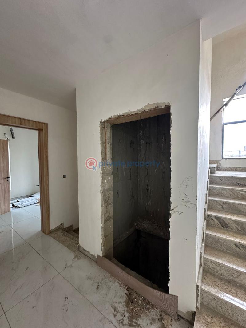 6 bedroom Detached Duplex For Sale Lekki Phase 1 Lagos - 5