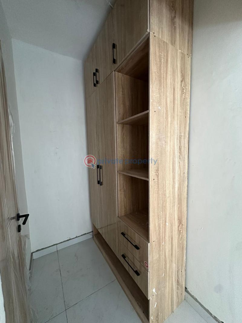 6 bedroom Detached Duplex For Sale Lekki Phase 1 Lagos - 11