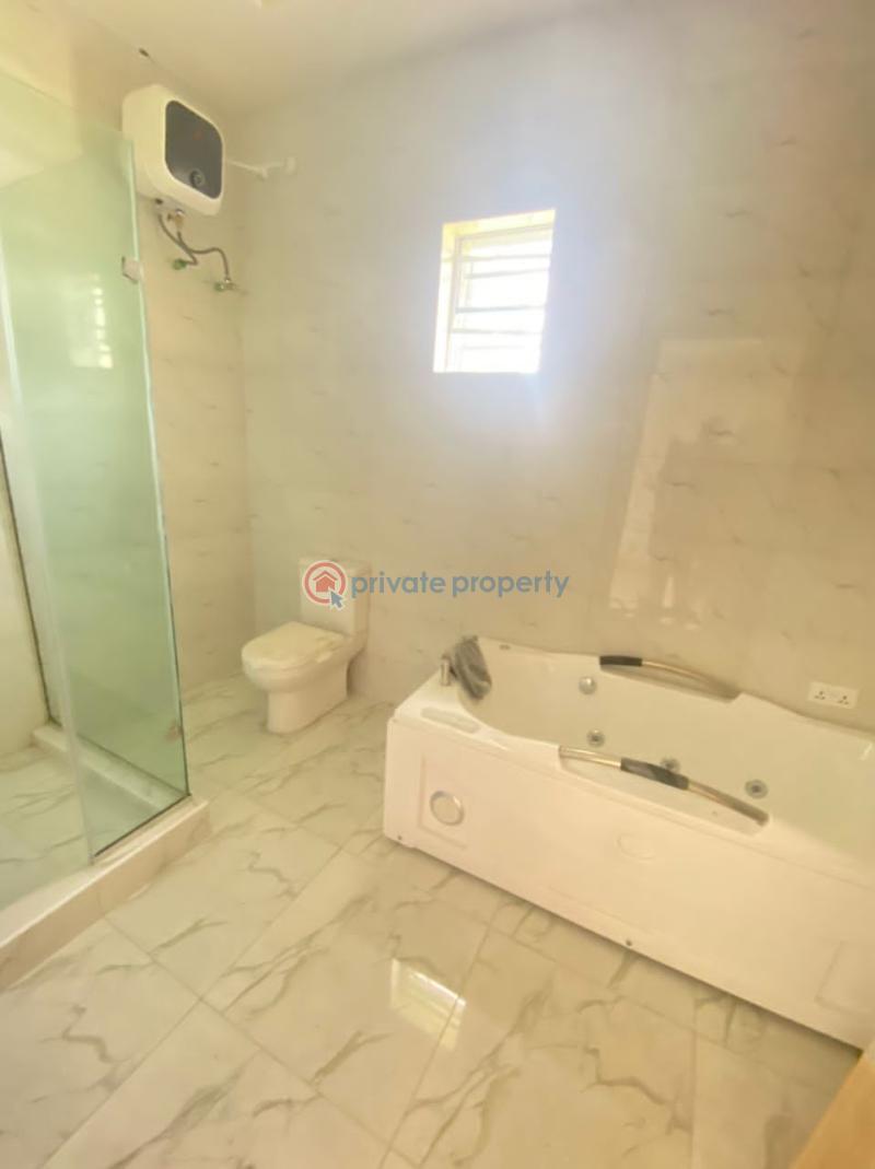 Newly built luxury  spacious 4 bedroom semi detached duplex available for  sale - 6 4 bedroom Duplex For Sale Chevron Lekki Lagos Lekki Phase 2 Lagos - 6
