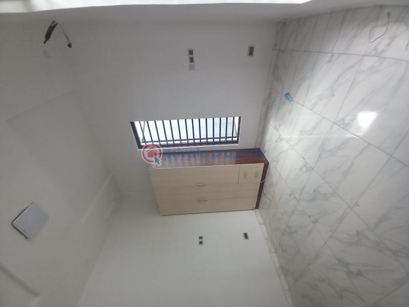 Newly built luxury  spacious 5 bedroom fully detached duplex with bq  sale - 1 5 bedroom Duplex For Sale Chevron Lekki Lagos Lekki Lagos - 1