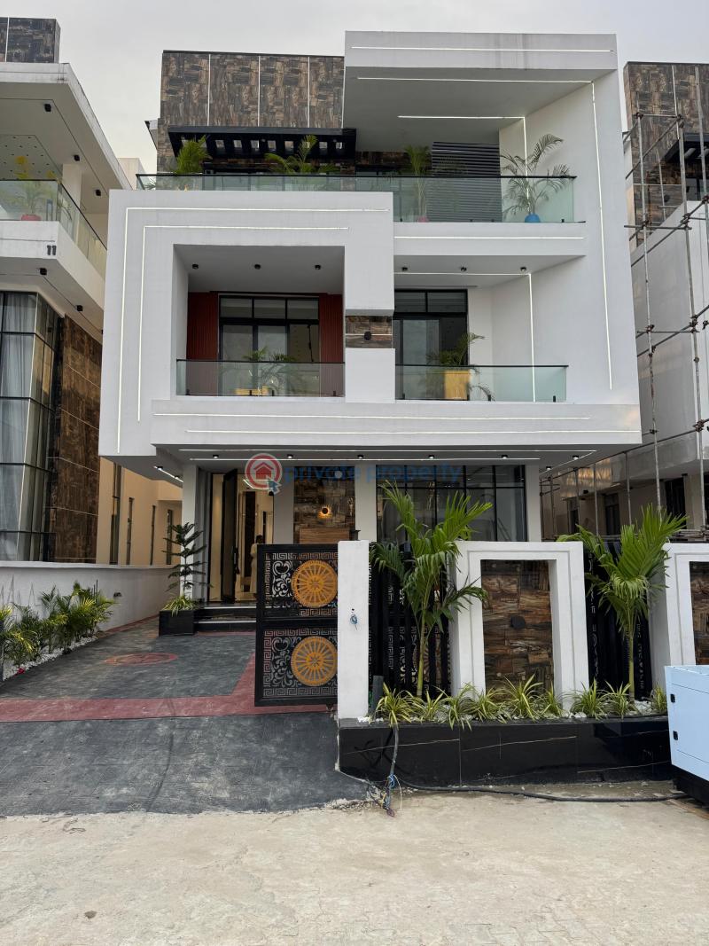 5 bedroom Duplex For Sale Chevron Drive Lekki Lagos - 0